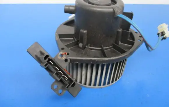 Nissan Primera Heater fan/blower