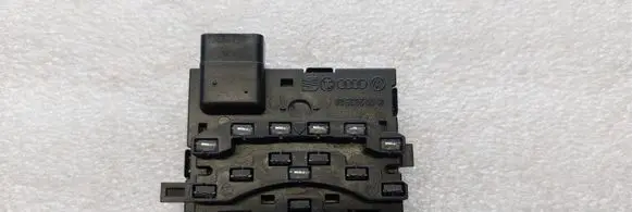 Skoda Octavia Mk2 (1Z) Steering angle sensor 1K0959654