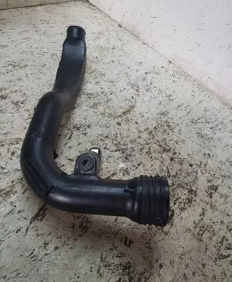 Audi A4 S4 B7 8E 8H Intercooler hose/pipe 3b0145762