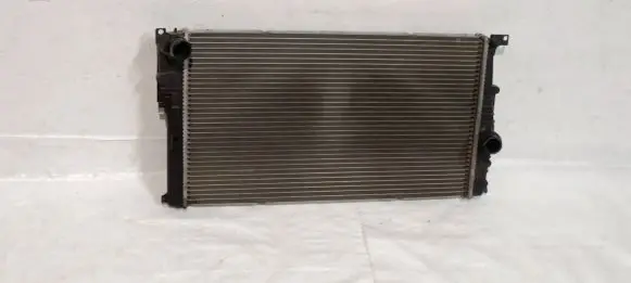 BMW 3 F30 F35 F31 Coolant radiator M151515B RA2100