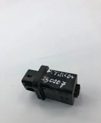 Hyundai Tucson IV NX4 Glow plug pre-heat relay 368302u400