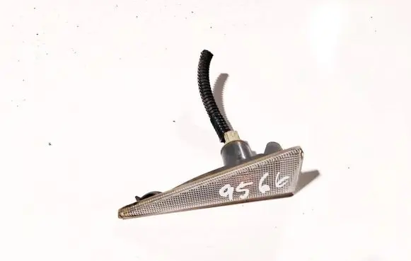 Renault Espace - Grand espace IV Front fender indicator light 82000271516 02.150.00