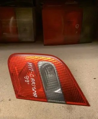 Mitsubishi Carisma Tailgate rear/tail lights 151208