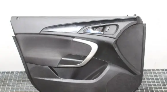 Opel Insignia A Front door card panel trim