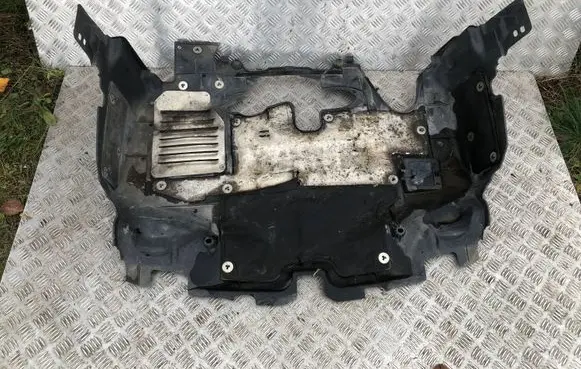 Subaru Outback Engine splash shield/under tray