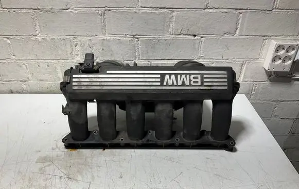 BMW 3 E92 E93 Intake manifold 7548027 N52B300L 10060220929