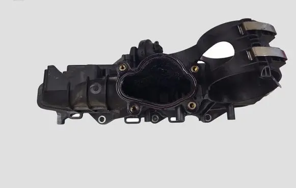 Mercedes-Benz C W204 Intake manifold A6460902337