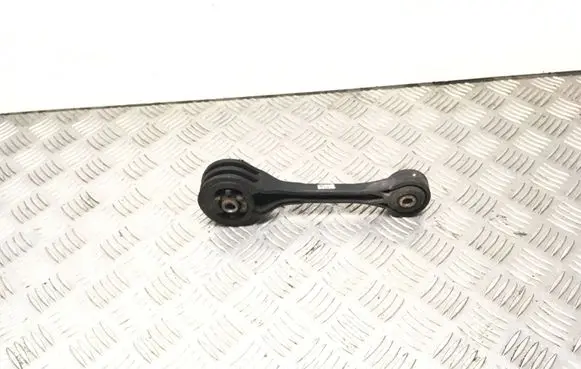 Subaru Forester SG Engine mount bracket 1F6C0402