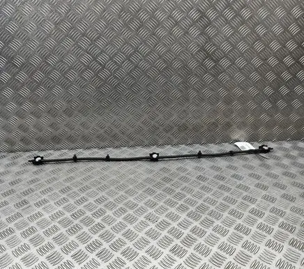 Windshield washer spray nozzle