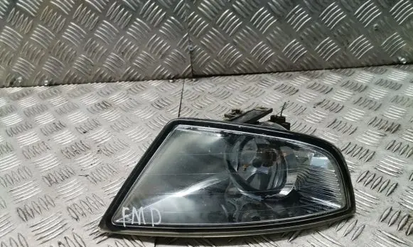 Ford Mondeo Mk III Front fog light 3s7115k205ae