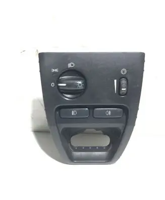 Volvo XC90 Light switch 8685450