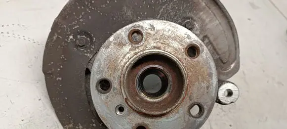 Mini One - Cooper F56 F55 Front wheel hub 