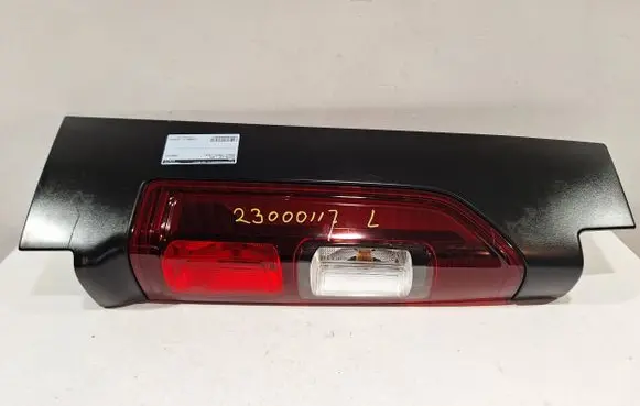 Renault Trafic III (X82) Rear/tail lights 265A63263