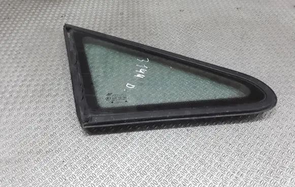 Seat Alhambra (Mk1) Front triangle window/glass 