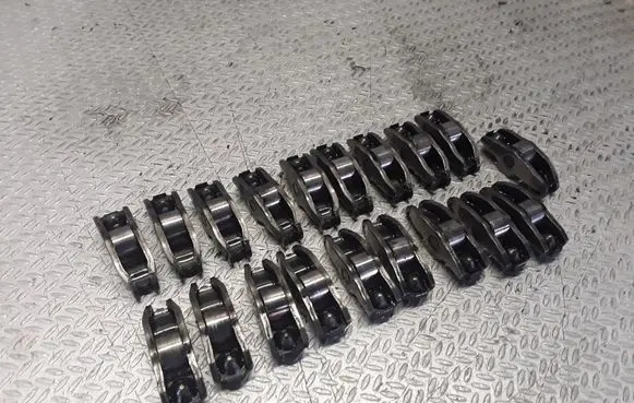 Volvo V70 Valve rocker arm 