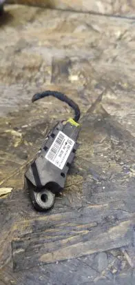 Mercedes-Benz CLC CL203 Airbag deployment crash/impact sensor 204128002