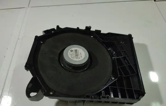 BMW 3 E90 E91 Subwoofer speaker 18820010