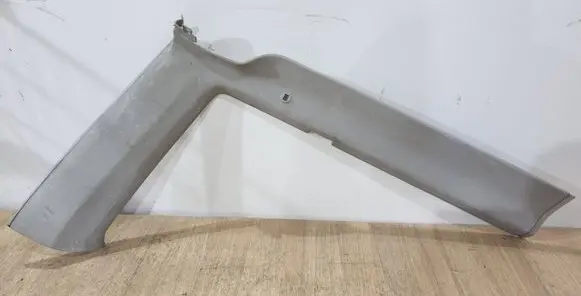 Volkswagen Transporter - Caravelle T4 (D)pillar trim (top) 705867245