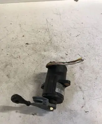 Volkswagen Transporter - Caravelle T4 Accelerator pedal position sensor 0205001020
