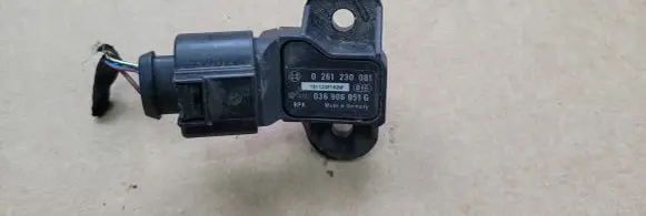 Audi A7 S7 4G Air pressure sensor 036906051G