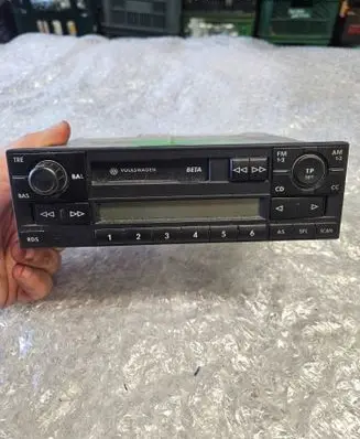 Volkswagen PASSAT B5 Radio/CD/DVD/GPS head unit 2A3199709 1J0035152E 91835581