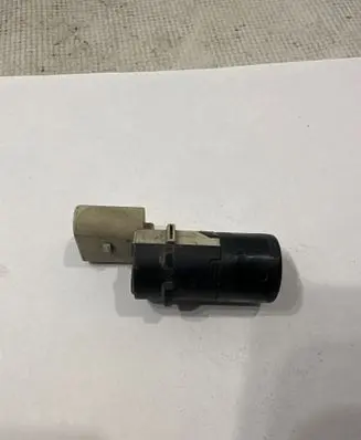 Audi A6 S6 C6 4F Parking PDC sensor 602731