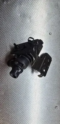 BMW X1 U11 Coolant heater control valve 9896407