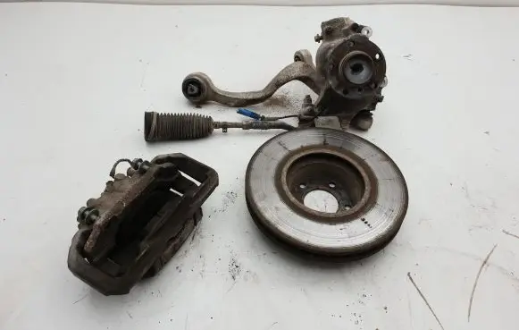 BMW 7 E65 E66 Front wheel hub spindle knuckle
