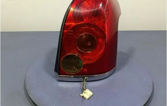 Toyota Avensis Verso Rear/tail lights KOITO0550