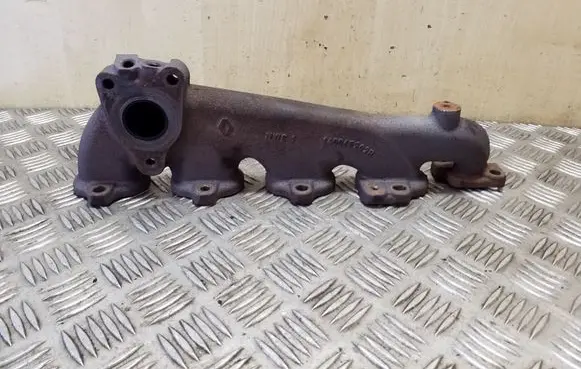 Nissan Qashqai Exhaust manifold 140045202R
