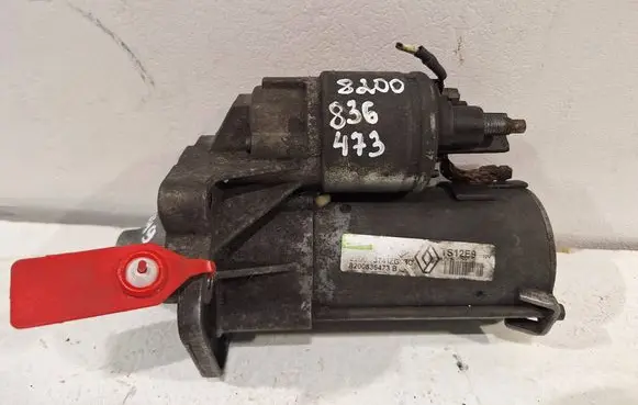 Renault Kangoo II Starter motor 8200836473