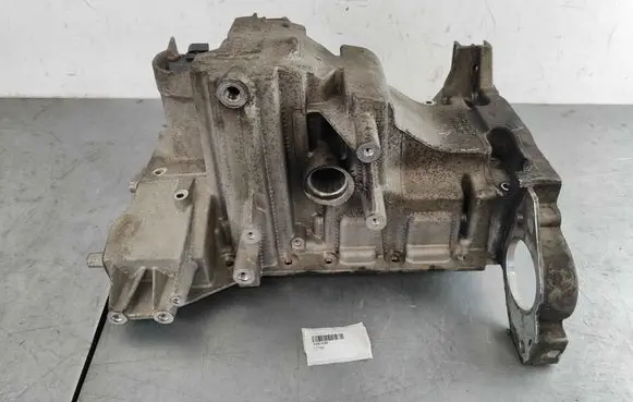 Jaguar F-Pace Oil sump AJ814280
