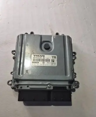 Volvo S80 Engine control unit/module 30743103AD 1039S13371 0281012765