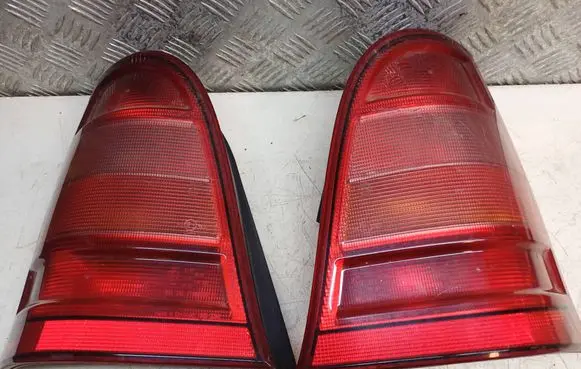 Mercedes-Benz A W168 Rear/tail lights 1688201064R 1688200964L 3310596010