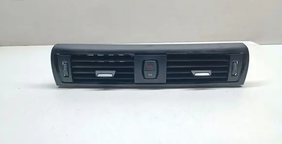 BMW 1 F20 F21 Dash center air vent grill 9205357
