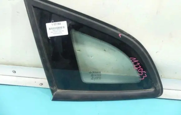 Renault Megane III Rear side window IMPRK1127053