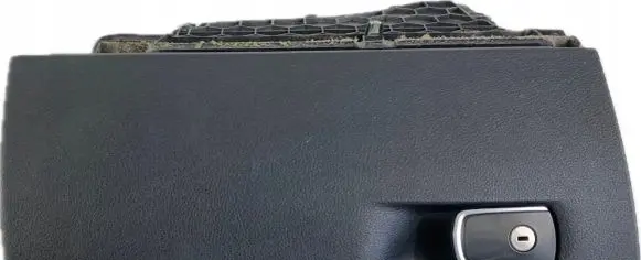 BMW 4 F32 F33 Glove box 9228283