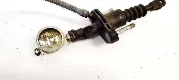 Opel Zafira B Clutch master cylinder 90581565 KG15500TP01