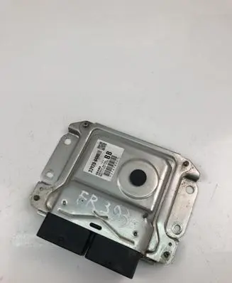 Suzuki Celerio Engine control unit/module 3392084MB