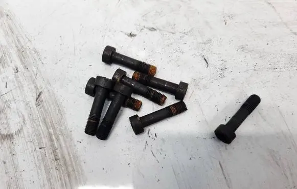 Toyota Auris 150 Nuts/bolts 