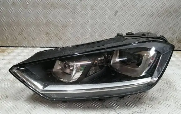 Volkswagen Golf Sportsvan Headlight/headlamp 517941031B 90056421