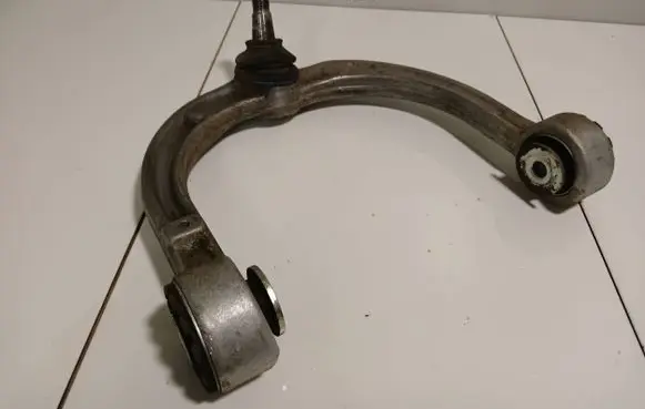Mercedes-Benz ML W164 Front upper control arm/wishbone 0160500000