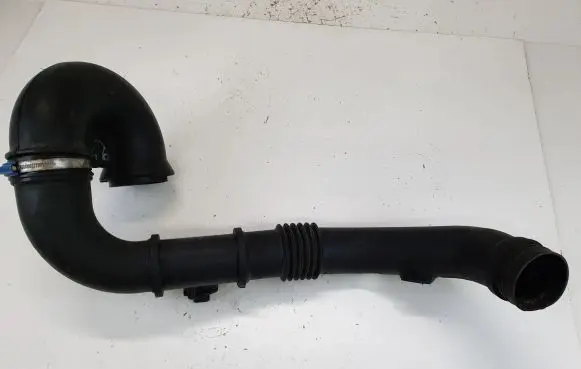Peugeot Boxer Intercooler hose/pipe 1369007080