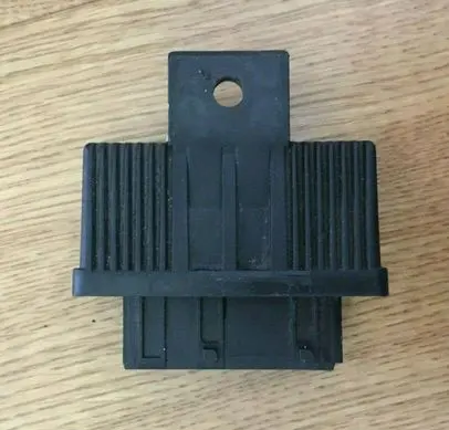 Peugeot 307 Fuel injection pump control unit/module 240107
