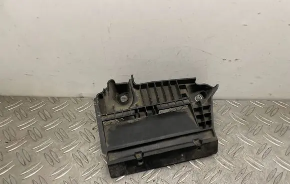 Ford Fusion II Battery tray DG9310663A
