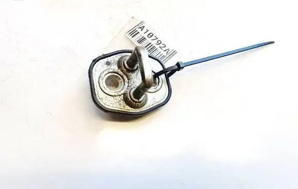 Peugeot 407 Front door lock loop/hook striker 
