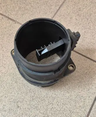 Hyundai ix35 Mass air flow meter 28164-2F000