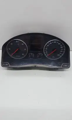 Volkswagen Golf V Speedometer (instrument cluster) 1K0920852J 2111052220