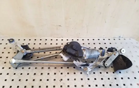 Lexus CT 200H Front wiper linkage and motor 8511076030 1593004061