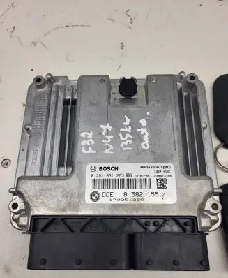BMW 4 F32 F33 Engine ECU kit and lock set 8582155 9362398 1039S73168